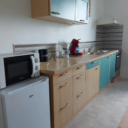 Charmant Appartement Proche Carcassonne Montgradail Buitenkant foto